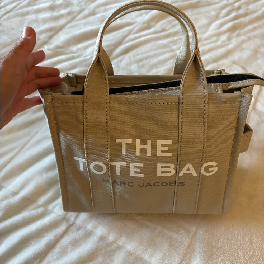 The Canvas Small Tote Bag - Beige